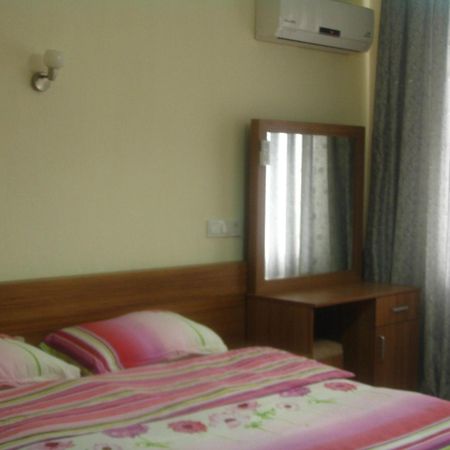 Hotel Schönberg Kızılot Zimmer foto